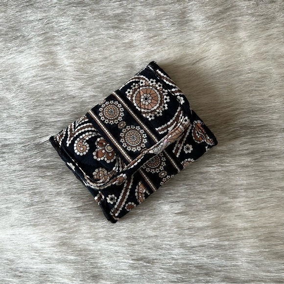 Vintage VERA BRADEY Caffe Latte Velcro Mini Wallet Black Brown y2k 2008 Quilted - Picture 1 of 13